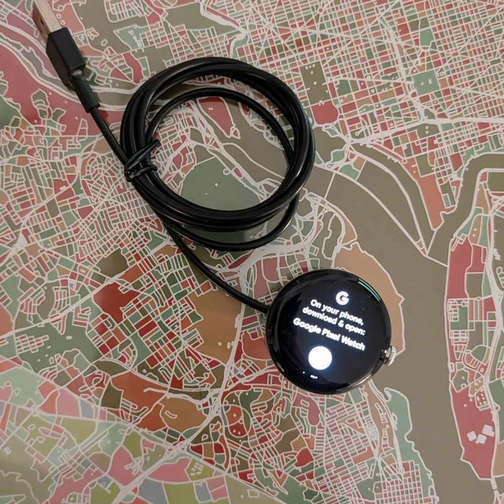 Google Pixel Watch 1st Gen 41mm GPS WiFi Bluetooth Gold, Black, Silver